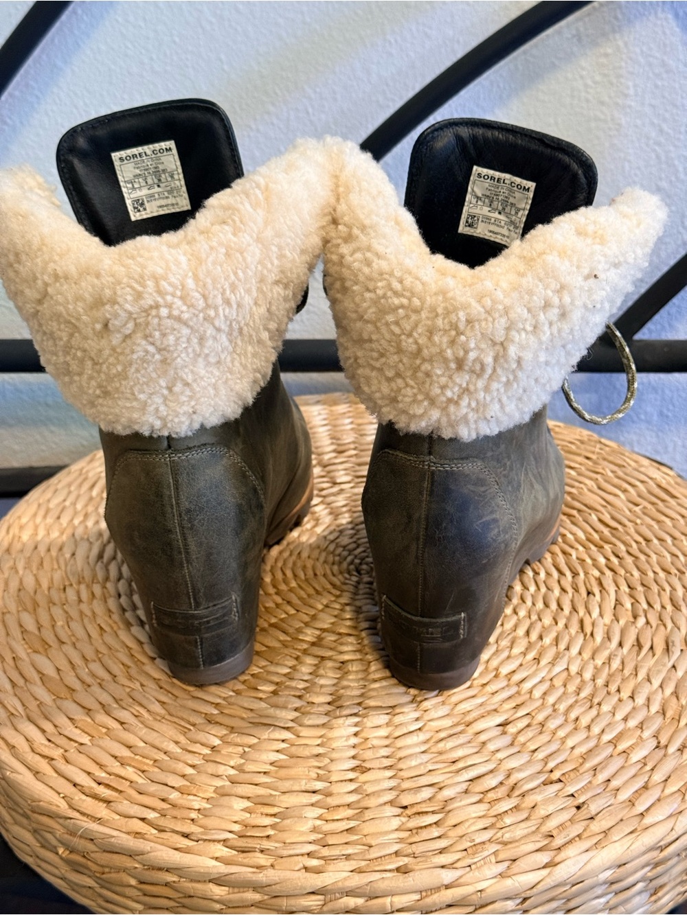 Sorel Olive Green Shearling-Lined Lace-Up Ankle Boots - Picture 8 of 9
